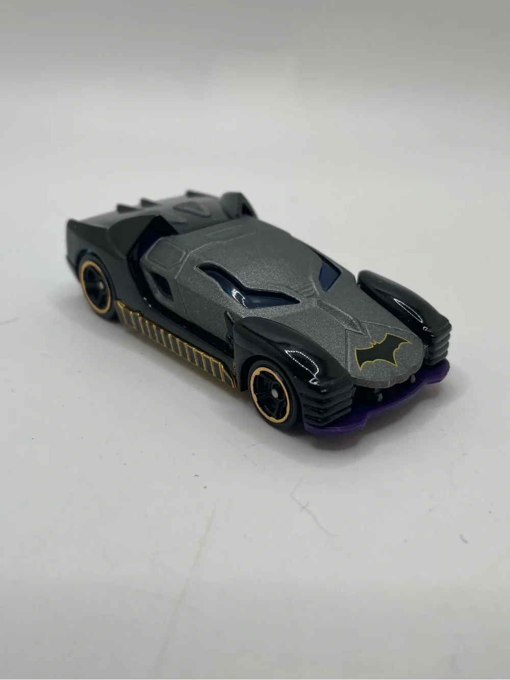 Hot Wheels DC Universe Batman Rebirth 2017 Die Cast 1:64 Black